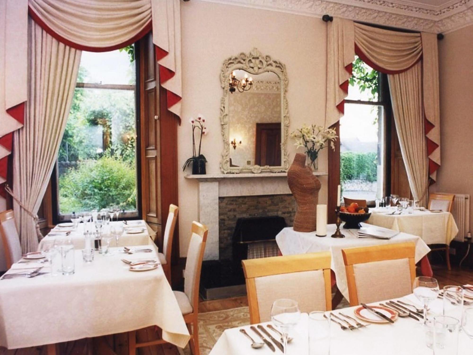 Caddon View Country Guest House Innerleithen Bagian luar foto