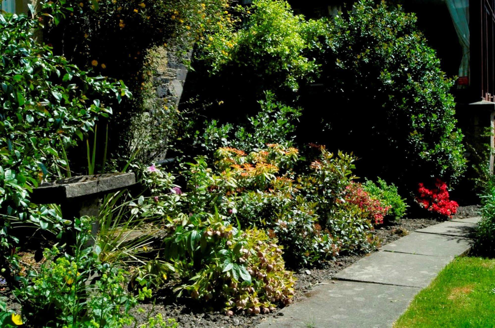 Caddon View Country Guest House Innerleithen Bagian luar foto