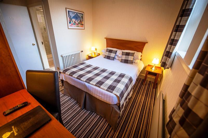 Caddon View Country Guest House Innerleithen Bagian luar foto